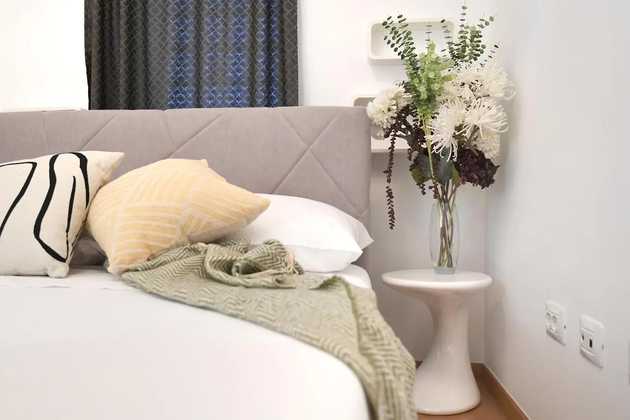 Apartment Lari Zara